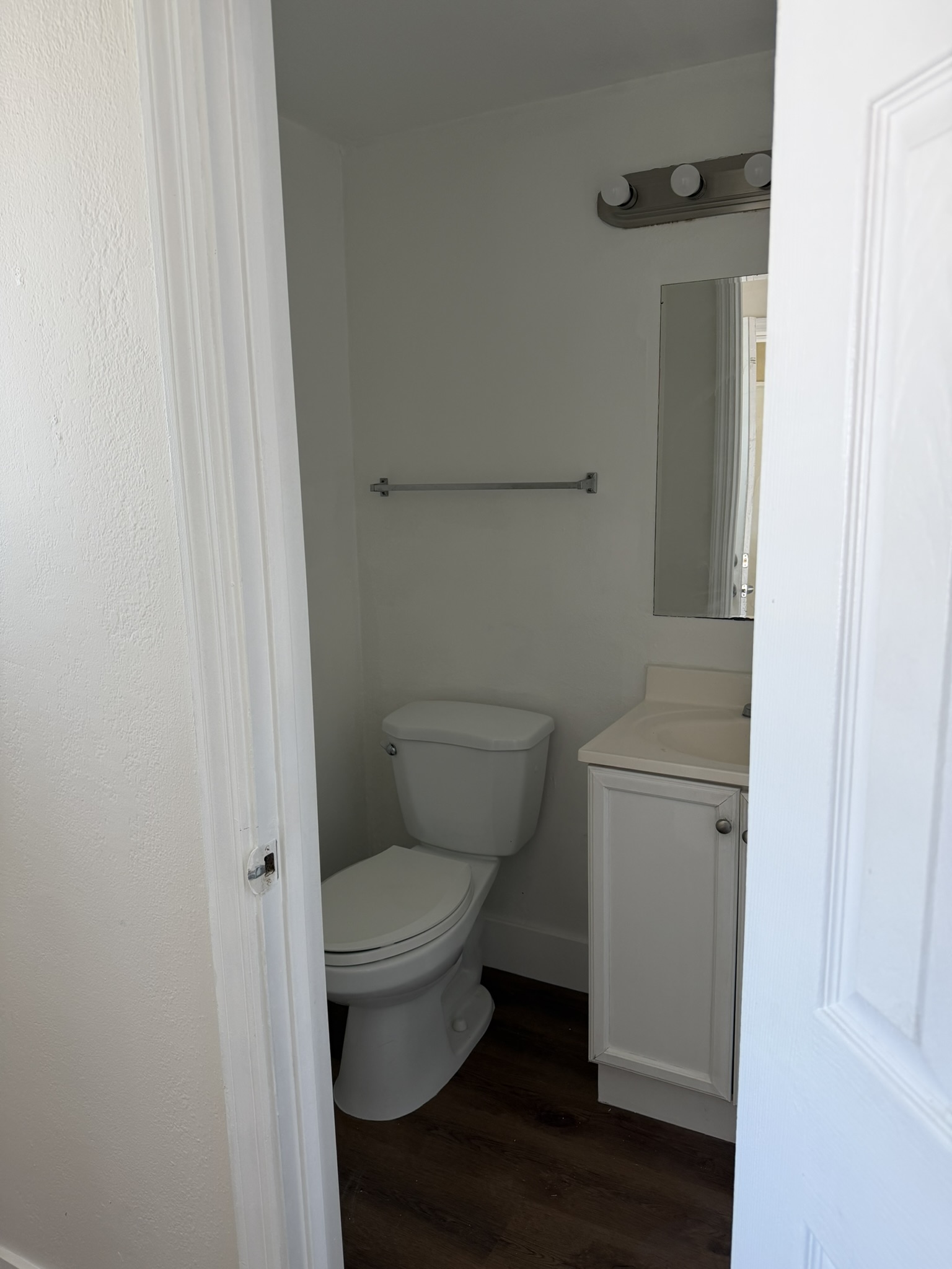 Apt 304 - 9